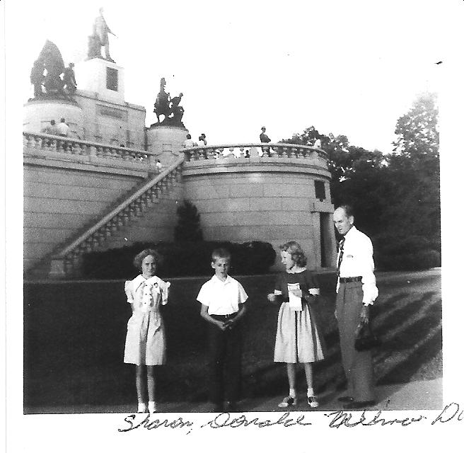 lloydand children